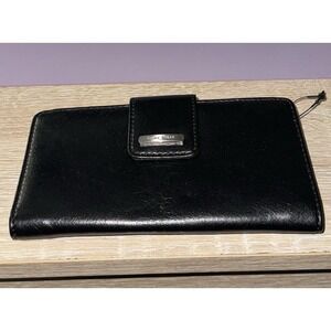 Nine West -Black Soft Leather Checkbook Bi-fold Wallet Snap Close 12 Pockets EUC